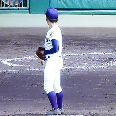 天理高校　野球部　ユニフォーム甲子園球場